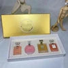Chanel - Mini Perfume Set ©